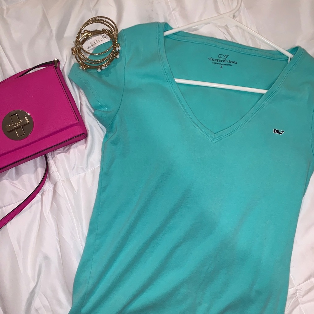 Vineyard vines shirt!